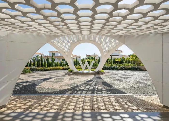W Residences Algarve Hotel 5*