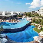 W Residences Algarve 阿尔布费拉
