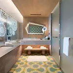 W Residences Algarve 5* אלבופיירה