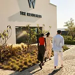 W Residences Algarve מלון 5*