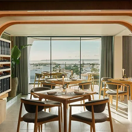 W Residences Algarve 5* Албуфейра