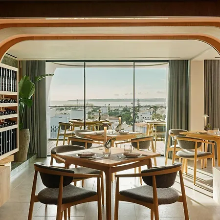 W Residences Algarve 5* アルブフェイラ