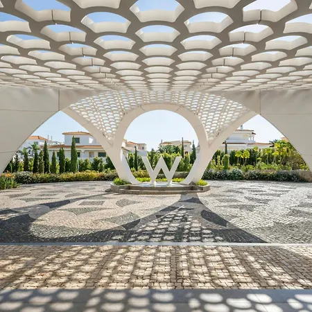 W Residences Algarve Hotel 5*