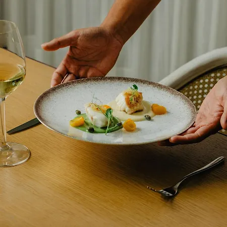 W Residences Algarve 酒店 5*